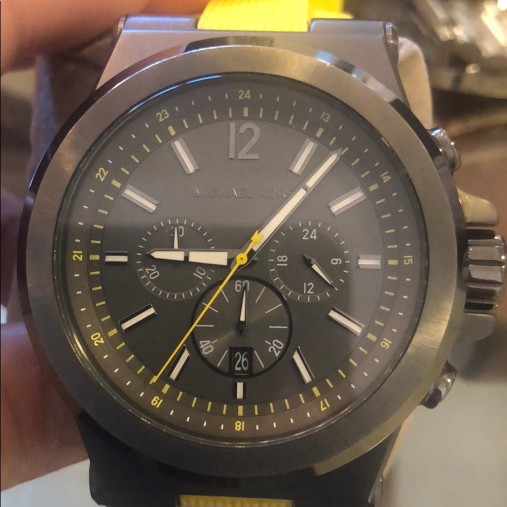 Dylan chronograph dark grey dial yellow silicone